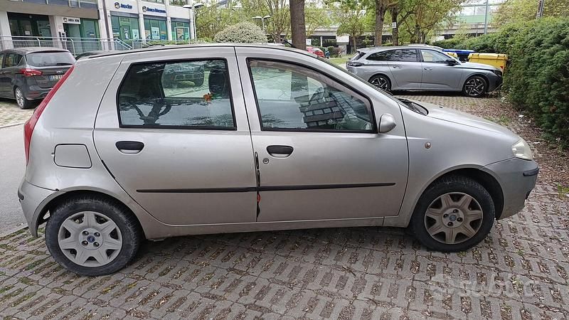 Usata Fiat Punto 2003 Grigio Utilitaria