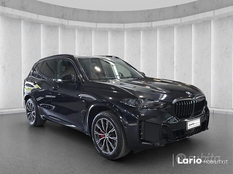 Usata BMW X5 M Sport 352 CV (258 kW) 2024 Nero SUV