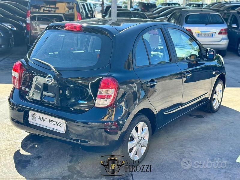 Usata Nissan Micra 80 CV (58 kW) 2012 Nero Utilitaria