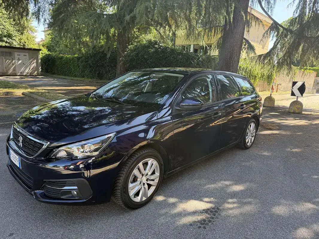 Usata Peugeot 308 SW GT-line 131 CV (96 kW) 2018 Station wagon