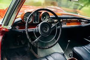 Usata Mercedes 250 SE 150 CV (110 kW) 1967 Rosso Coupé