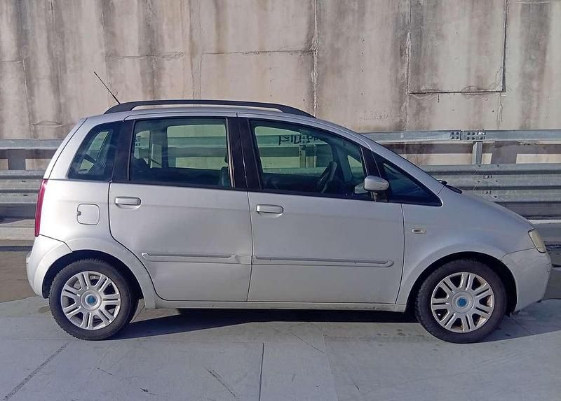 Usata Fiat Idea Active 69 CV (50 kW) 2004 Monovolume