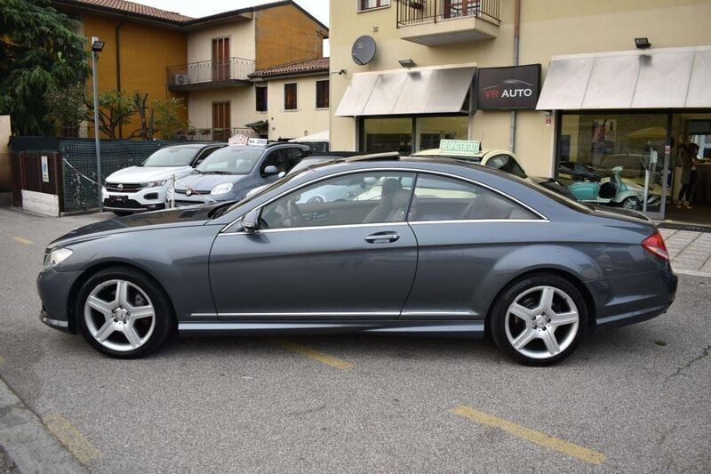 Usata Mercedes CL500 AMG 392 CV (288 kW) 2007 Grigio Coupé