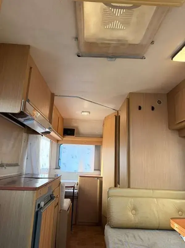 Usata Fiat Ducato 79 CV (58 kW) 1983 Beige Furgone