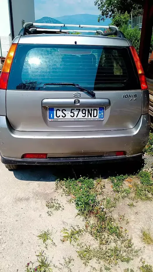 Usata Suzuki Ignis 99 CV (72 kW) 2005 Grigio Utilitaria