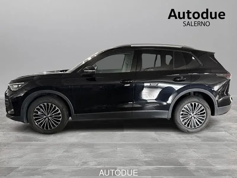 Usata VW Tiguan Edition 204 CV (150 kW) 2024 Nero SUV
