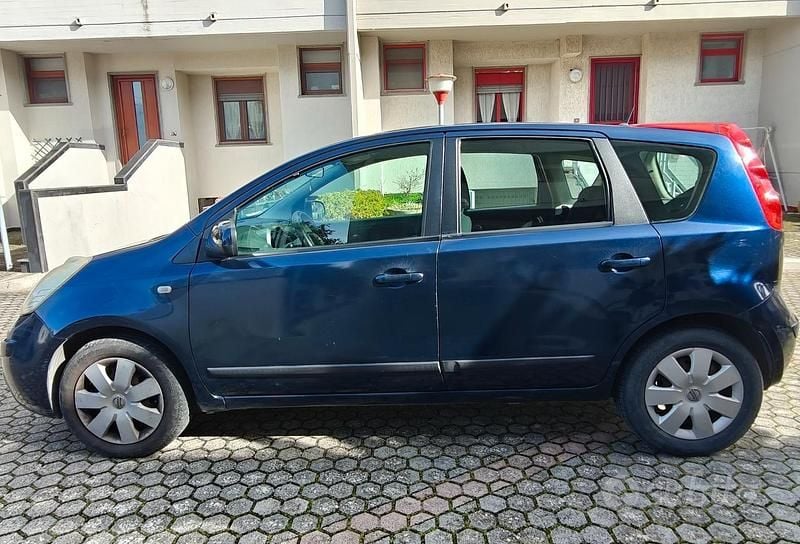 Usata Nissan Note 2008 Blu Utilitaria