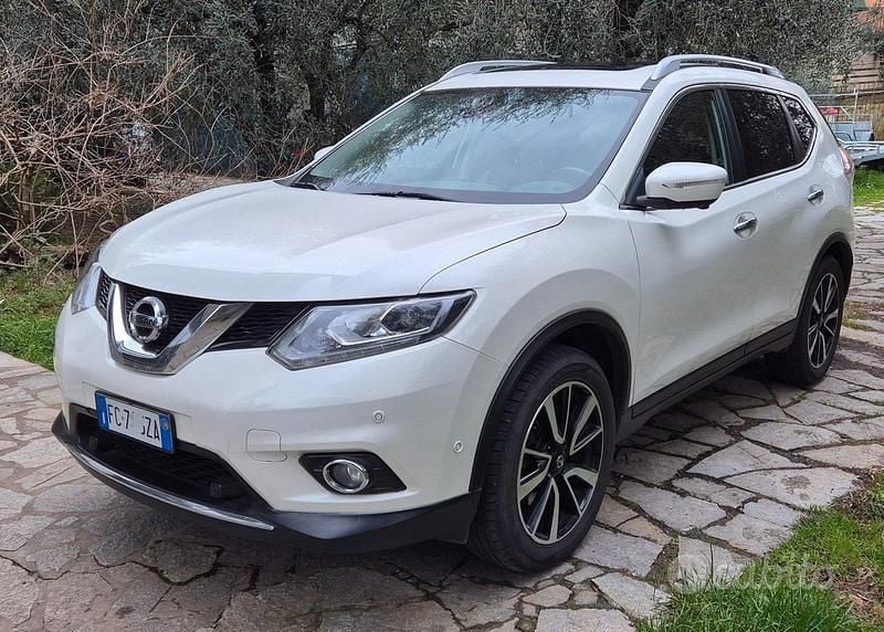 Usata Nissan X-Trail Tekna 131 CV (96 kW) 2016 Bianco SUV