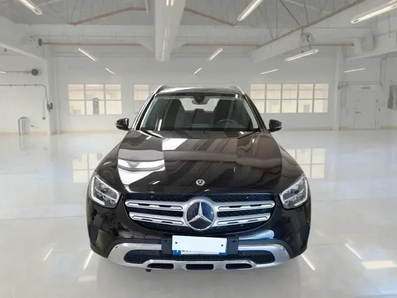 Usata Mercedes GLC300e 320 CV (235 kW) 2022 Nero SUV