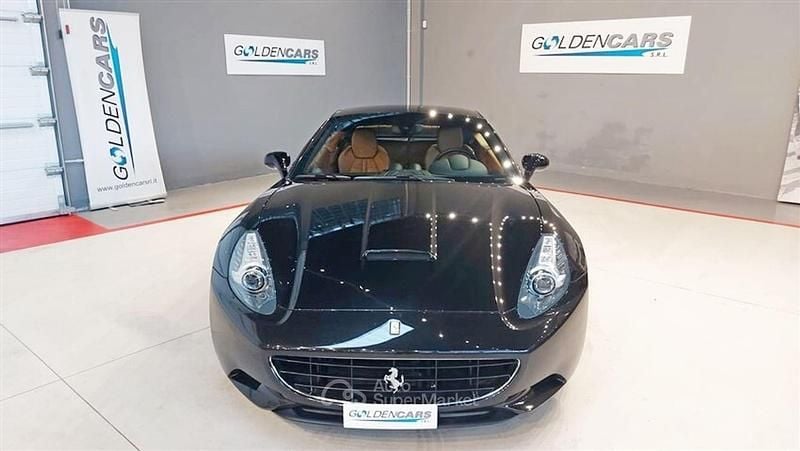 Usata Ferrari California 460 CV (338 kW) 2011 Nero Cabrio