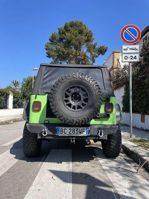 Usata Jeep Wrangler 118 CV (86 kW) 1999 Verde SUV