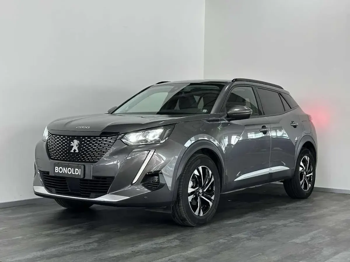 Usata Peugeot 2008 Allure 102 CV (75 kW) 2021 SUV