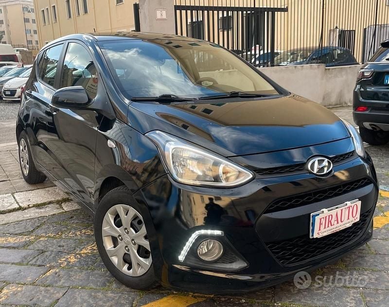 Usata Hyundai i10 Style 66 CV (48 kW) 2014 Nero Utilitaria