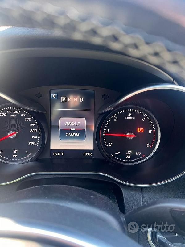 Usata Mercedes C250 Premium 204 CV (150 kW) 2015 Grigio Station wagon