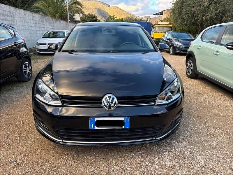 Usata VW Golf VII Comfortline 104 CV (76 kW) 2014 Nero Berlina