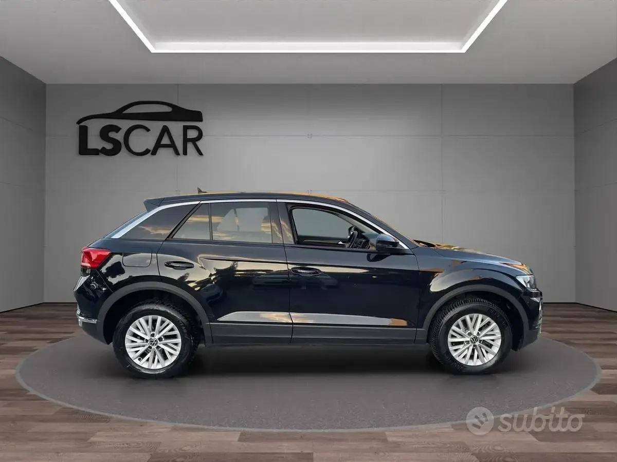 Usata VW T-Roc Advance 150 CV (110 kW) 2021 Nero SUV