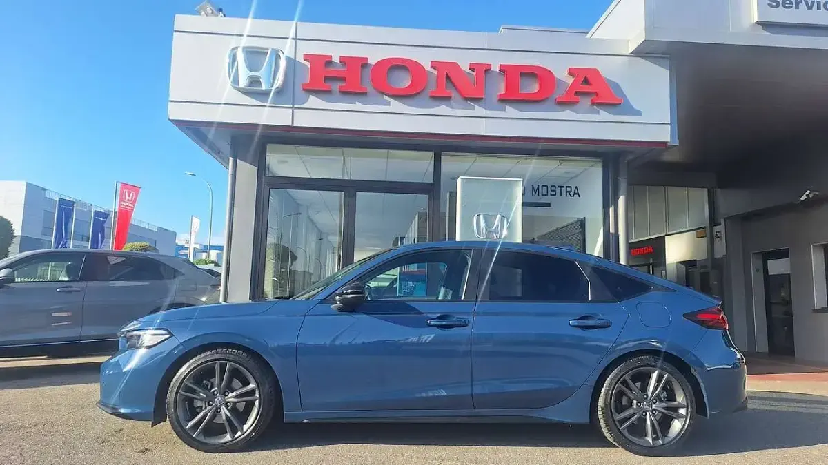 Usata Honda Civic Sport 143 CV (105 kW) 2025 Blu/azzurro Berlina