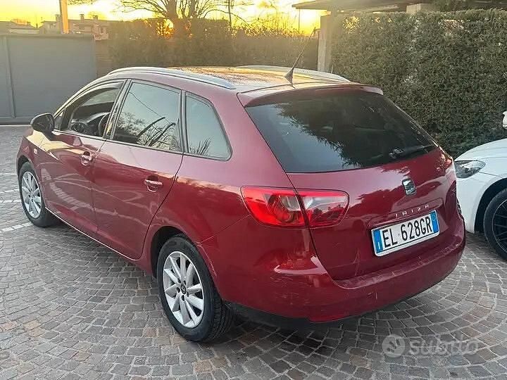 Usata Seat Ibiza ST Style 69 CV (50 kW) 2013 Rosso Station wagon