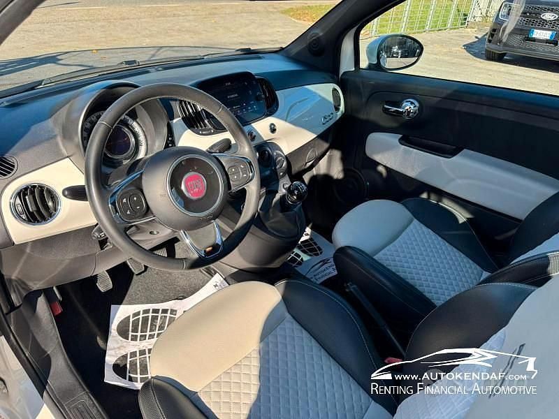 Usata Fiat 500 Dolcevita 70 CV (51 kW) 2021 Blu Utilitaria