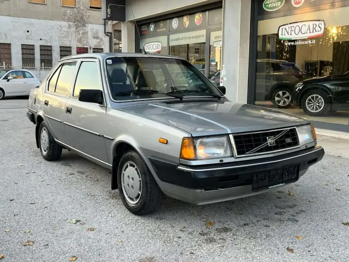 Begagnad Volvo 340 71 HK (52 kW) 1984 Sedan