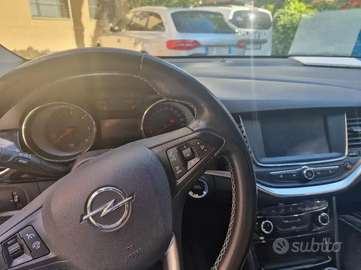 Usata Opel Astra 122 CV (89 kW) 2021 Bianco Berlina