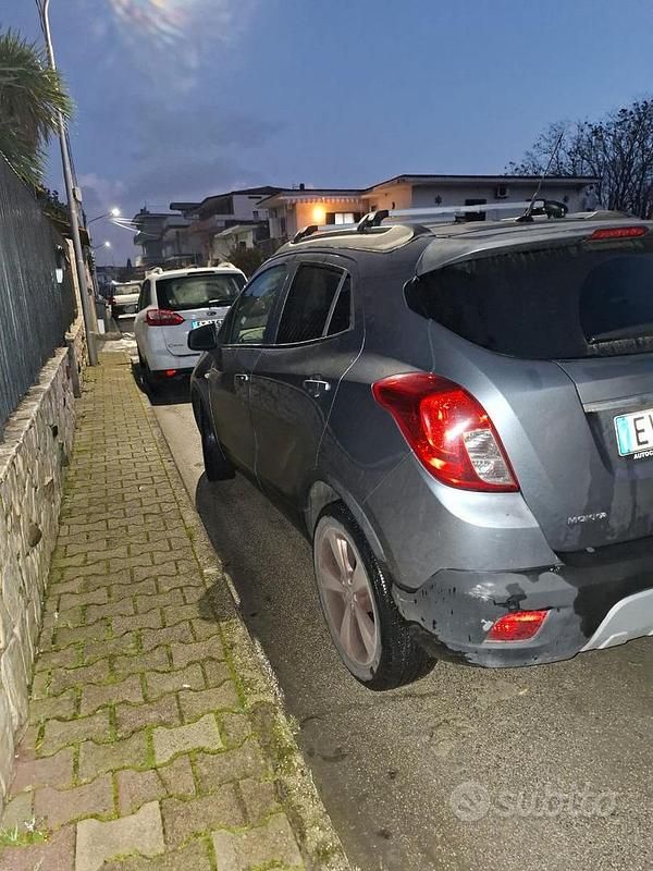 Usata Opel Mokka 140 CV (102 kW) 2014 Grigio SUV