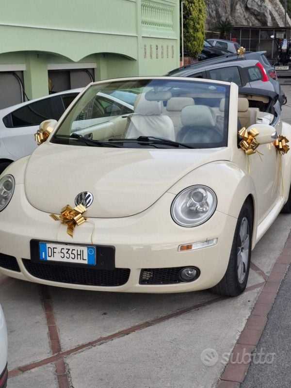 Usata VW Beetle Cabriolet 105 CV (77 kW) 2007 Bianco Cabrio