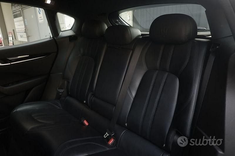 Usata Maserati Levante GranLusso 275 CV (202 kW) 2019 Nero SUV