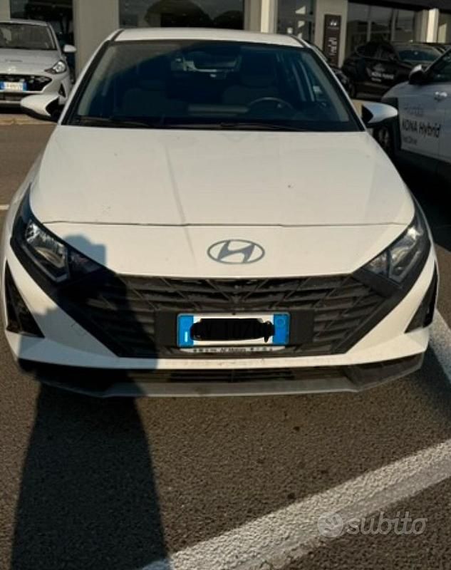 Usata Hyundai i20 79 CV (58 kW) 2024 Bianco Berlina