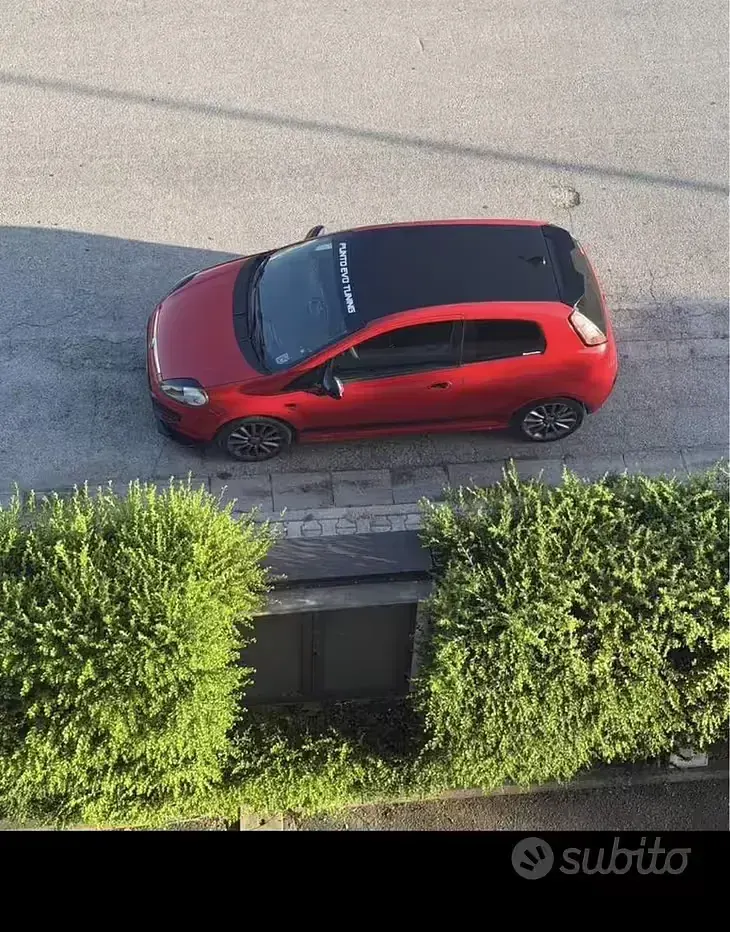 Usata Fiat Punto Evo 90 CV (66 kW) 2010 Rosso Utilitaria