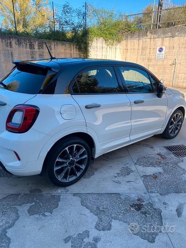 Bianco Usata 2021 Fiat 1600 Sport Tre volumi | 17.000 € (Buon prezzo) - Immagine 1/4