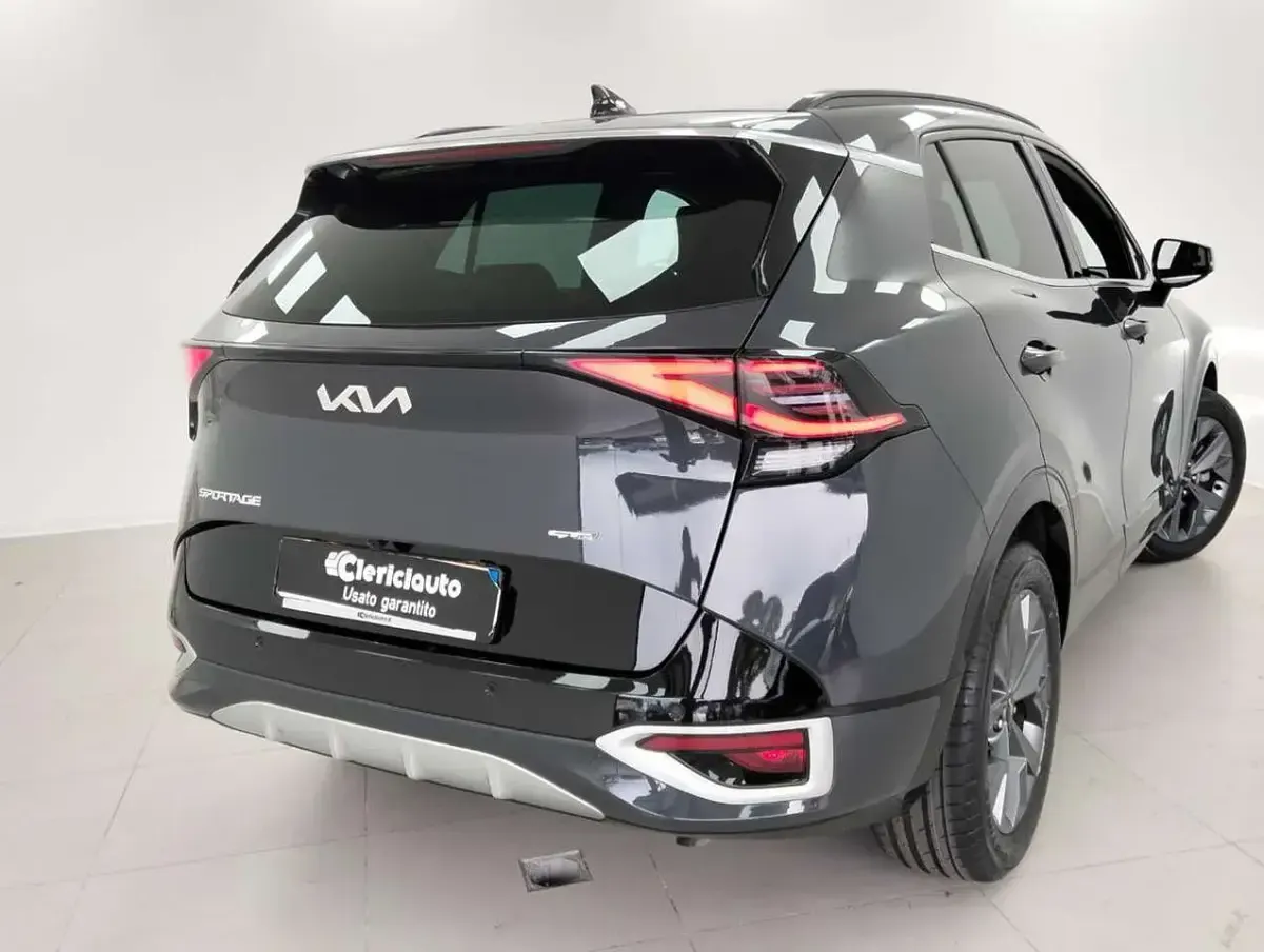 Usata Kia Sportage GT-Line 230 CV (169 kW) 2023 Grigio SUV