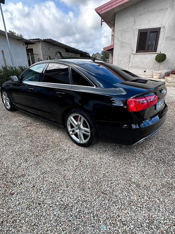 Usata Audi A6 S-Line 204 CV (150 kW) 2012 Nero Berlina
