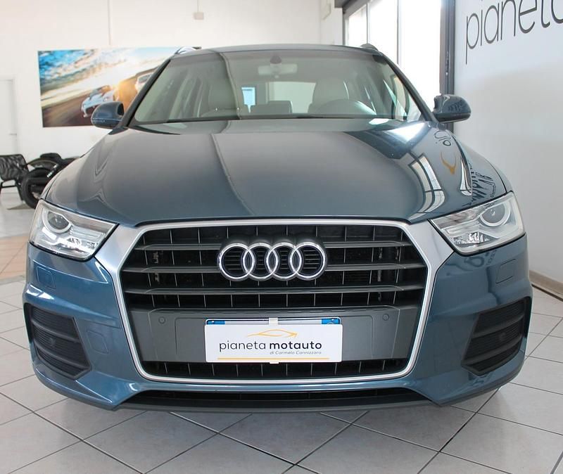 Usata Audi Q3 Advanced Plus 176 CV (129 kW) 2013 Blu SUV