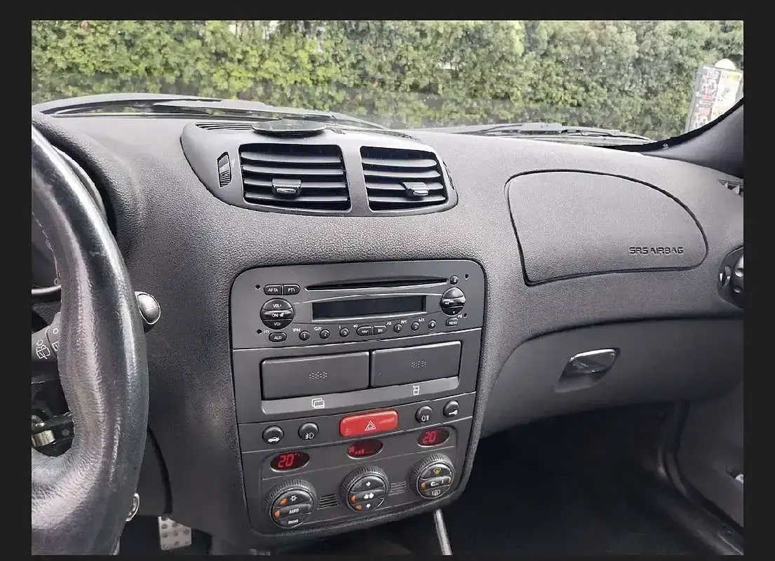 Usata Alfa Romeo 147 GTA 252 CV (185 kW) 2003 Utilitaria
