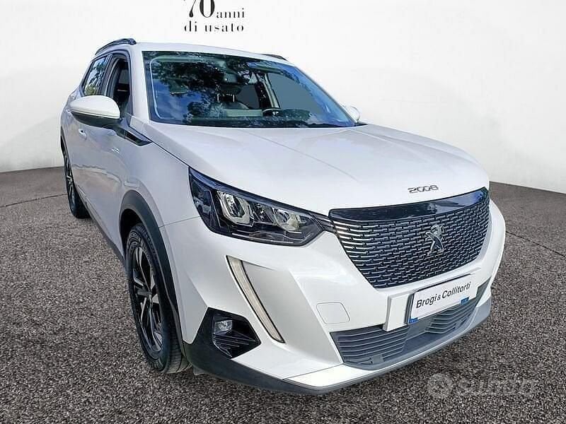 Usata Peugeot 2008 Allure 131 CV (96 kW) 2021 Bianco SUV