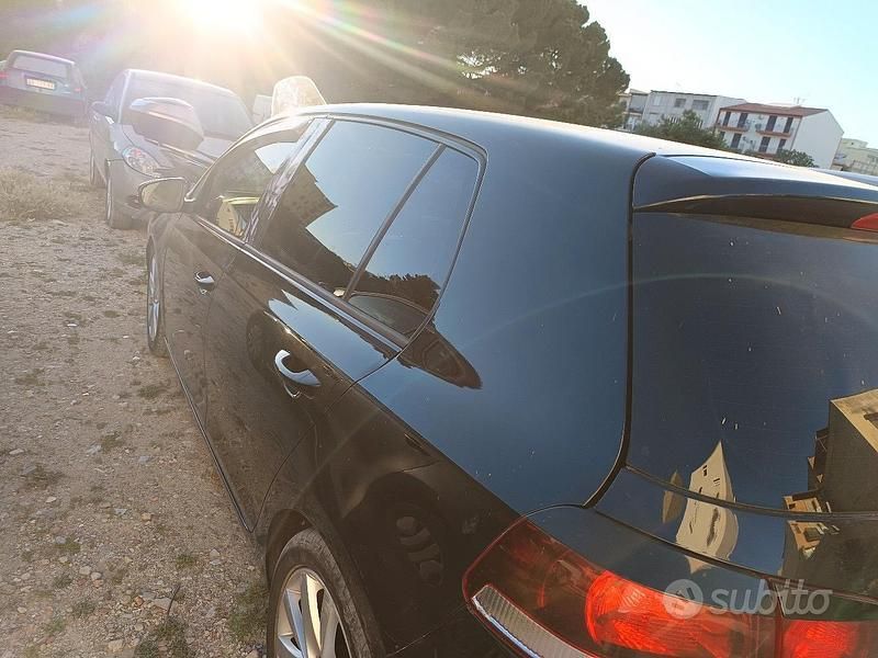 Usata VW Golf VI 140 CV (102 kW) 2009 Utilitaria
