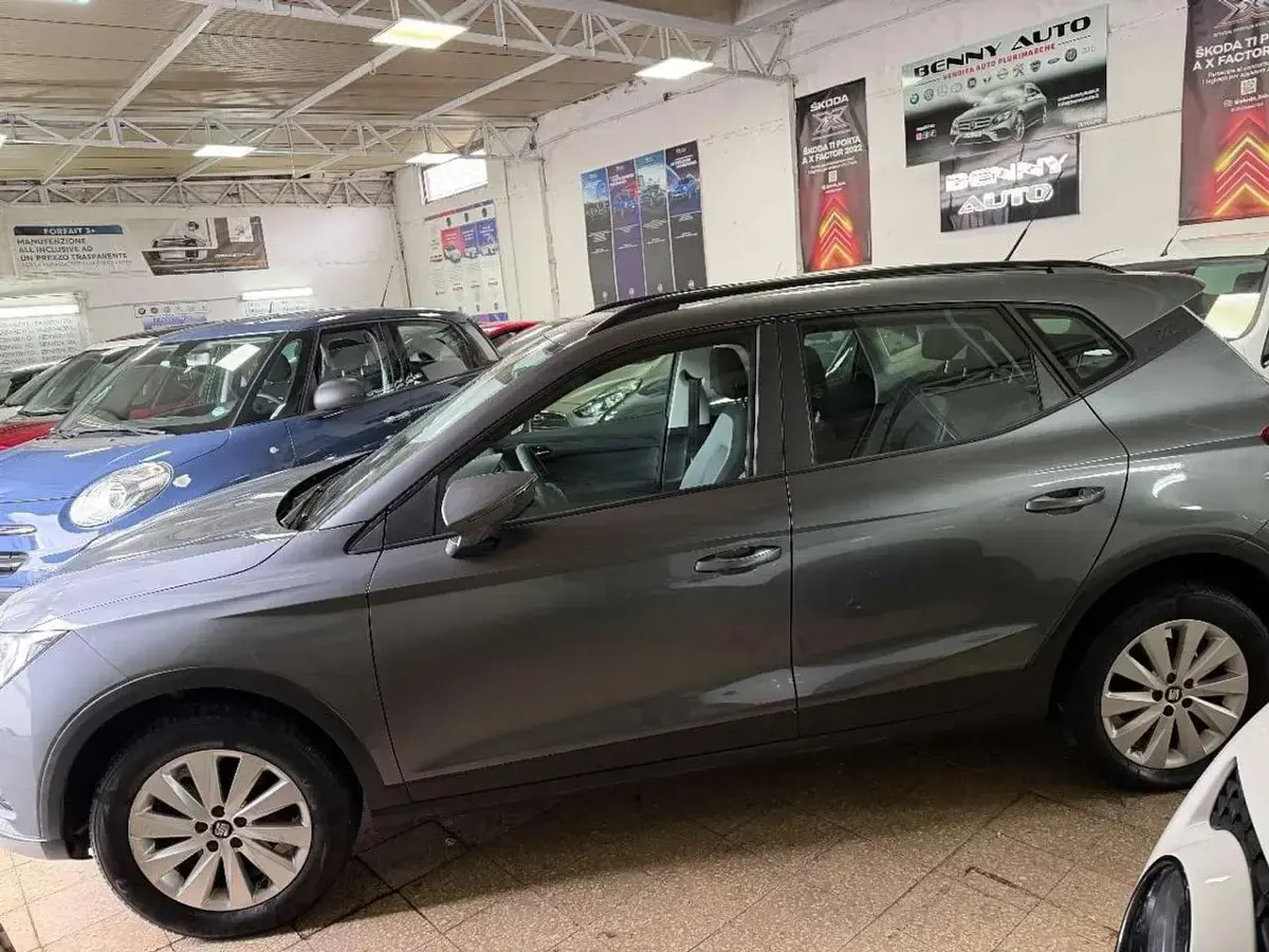 Usata Seat Arona 95 CV (69 kW) 2018 Grigio SUV