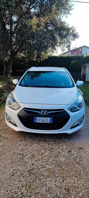 Usata Hyundai i40 136 CV (100 kW) 2014 Bianco Station wagon