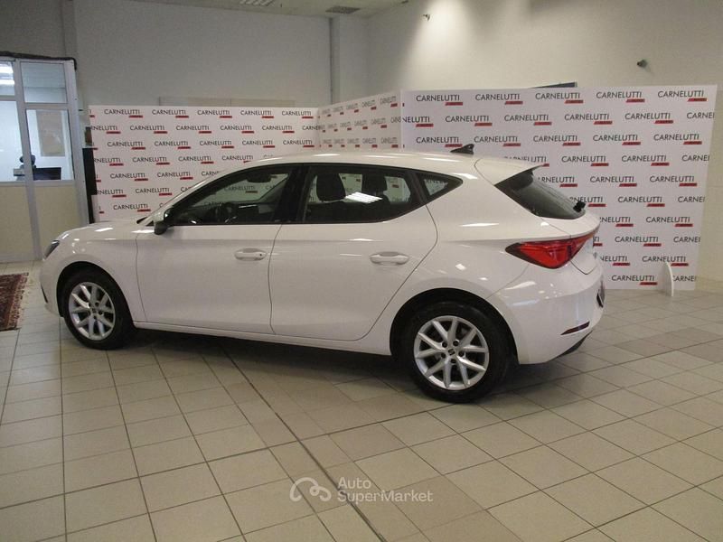 Usata Seat Leon 116 CV (85 kW) 2022 Bianco Berlina
