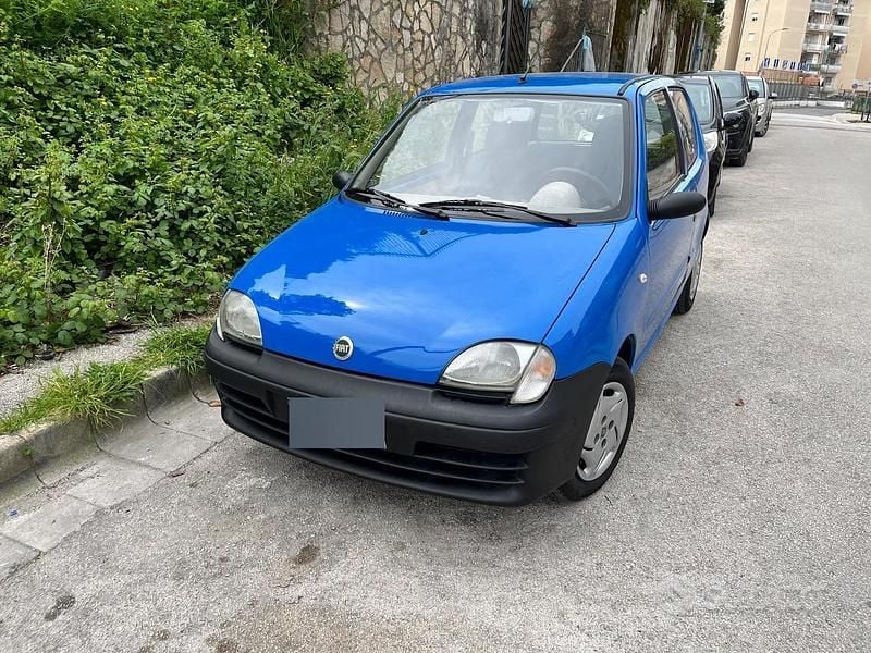 Usata Fiat 600 54 CV (39 kW) 2004 Berlina