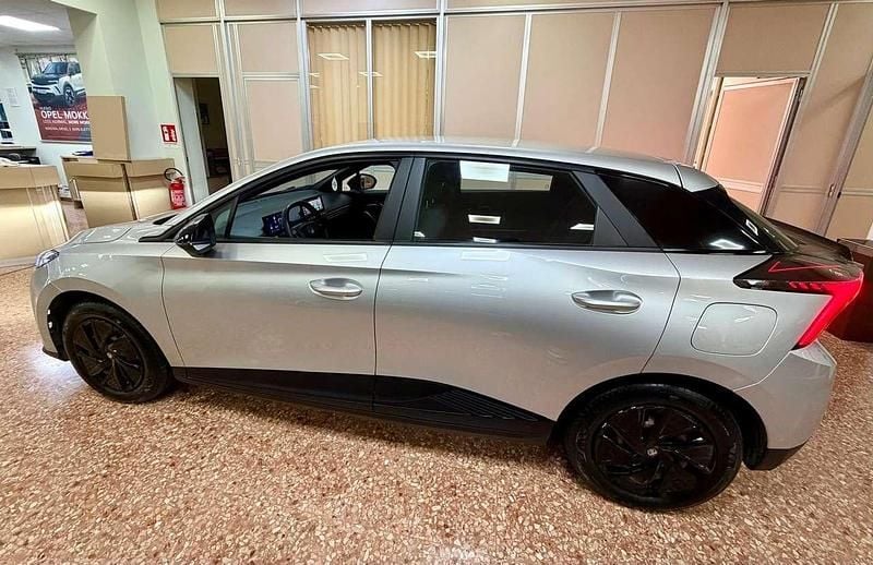 Usata MG MG4 EV 53 kW (73 CV) 2023 Argento Utilitaria