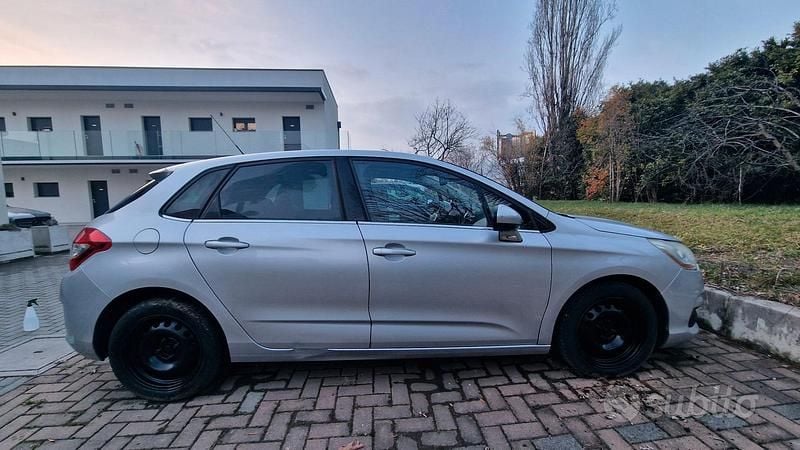 Usata Citroën C4 Exclusive 111 CV (81 kW) 2011 Grigio Berlina