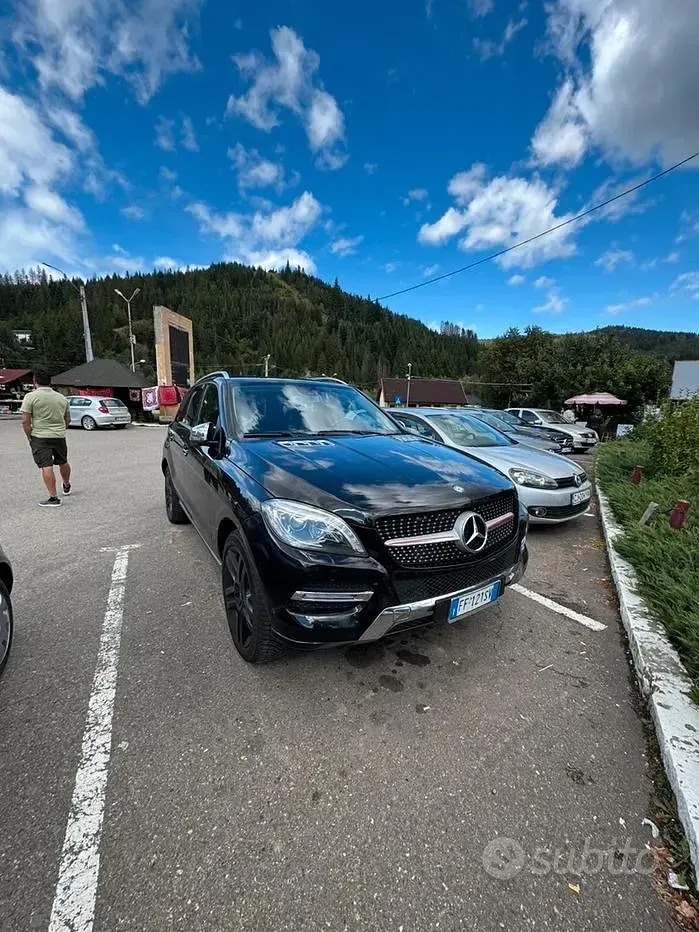 Usata Mercedes ML250 204 CV (150 kW) 2011 Nero SUV