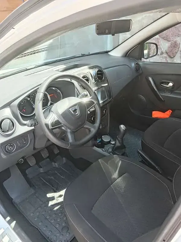 Usata Dacia Sandero Comfort 90 CV (66 kW) 2019 Bianco Berlina