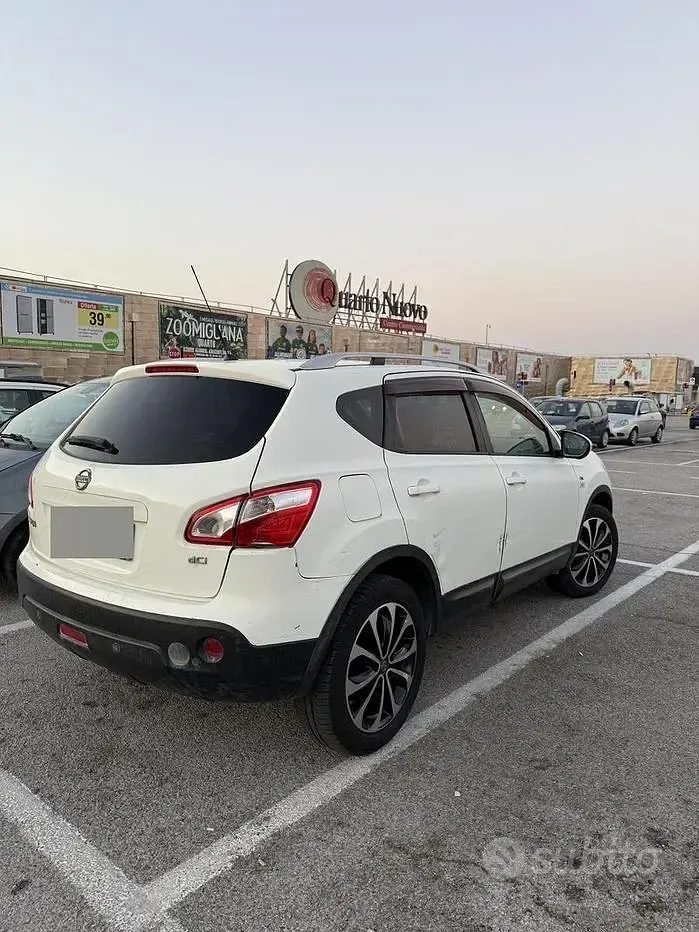 Usata Nissan Qashqai 110 CV (80 kW) 2012 Bianco SUV