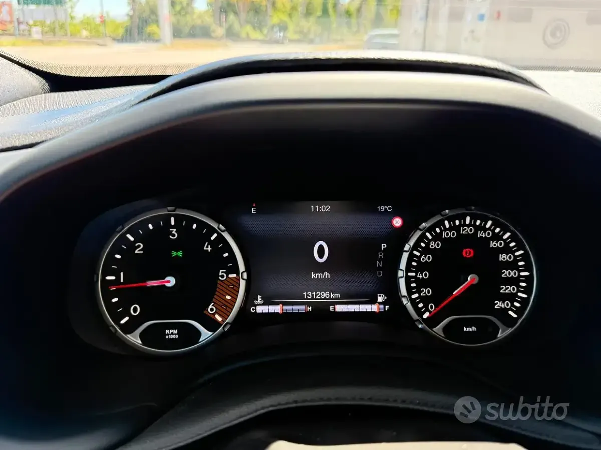 Usata Jeep Renegade Limited 120 CV (88 kW) 2020 Grigio SUV
