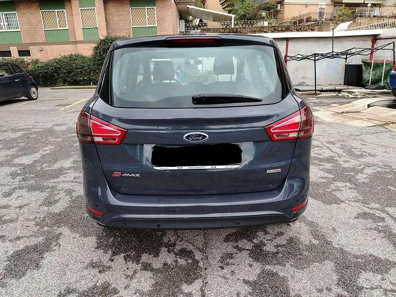 Usata Ford B-MAX 95 CV (69 kW) 2013 Grigio Monovolume