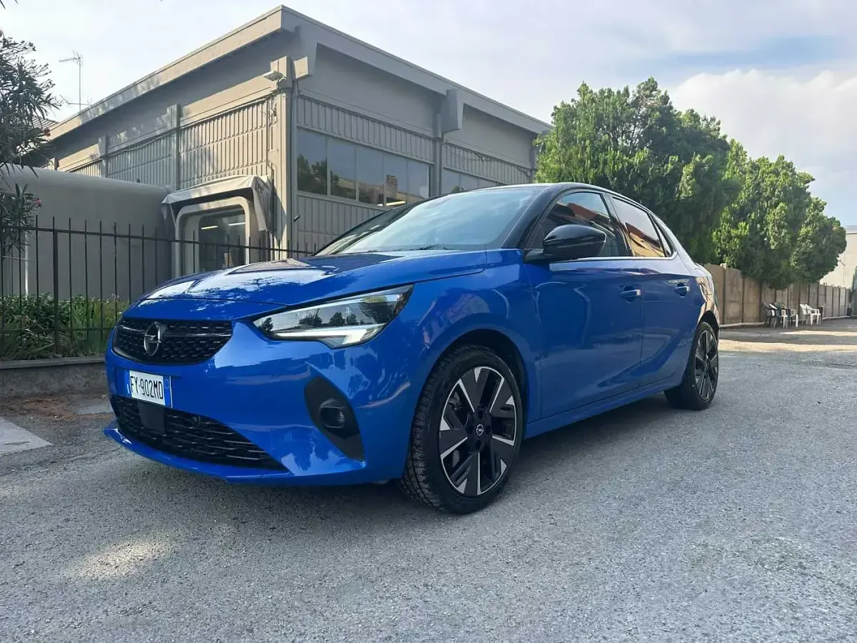 Usata Opel Corsa Edition 56 kW (77 CV) 2020 Blu Utilitaria
