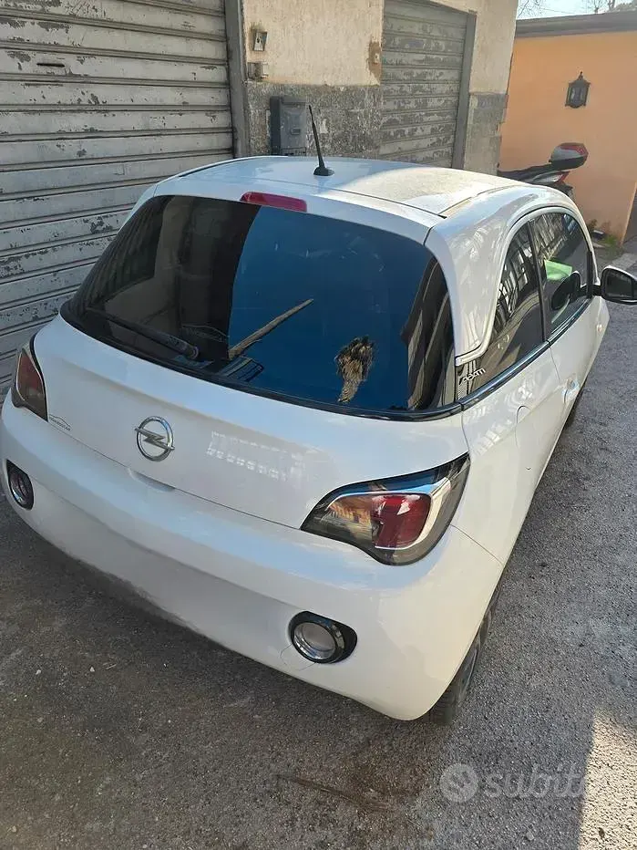 Usata Opel Adam 87 CV (63 kW) 2014 Bianco Utilitaria